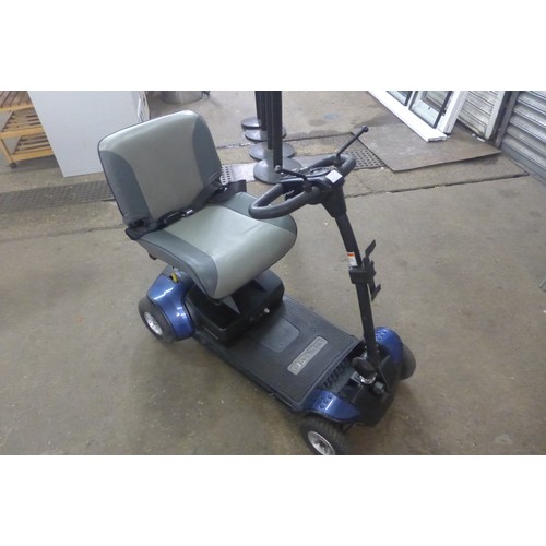 2264A - A Go-Go Elite Traveller mobility scooter - no keys or charger - Police repossession