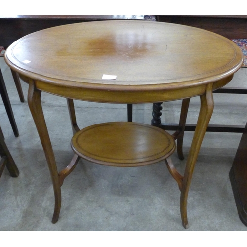 116 - An Edward VII mahogany oval inlaid occasional table