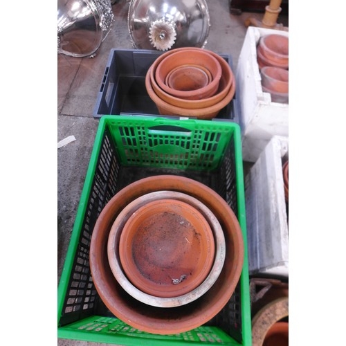 191 - Assorted terracotta plant pots