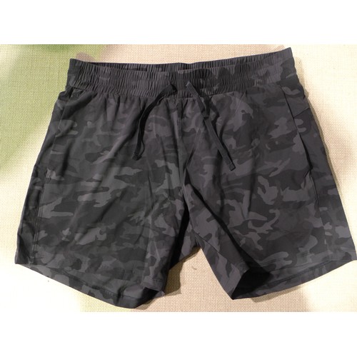Five pairs of women's black and grey camo Tuff Athletics shorts - size XL *  this lot is subject to V