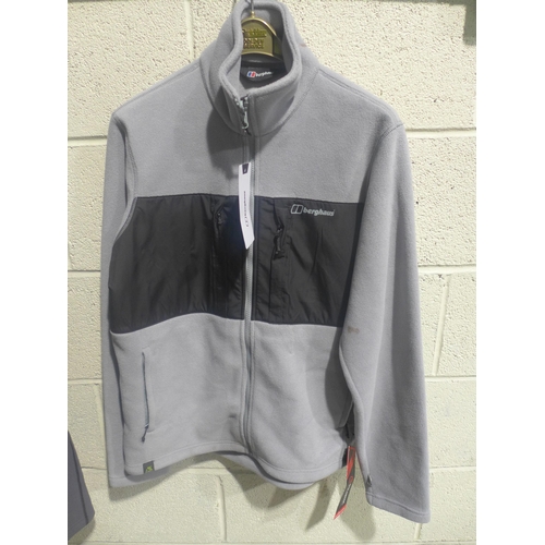 3367 - Three men's zip up fleeces - Two Berghaus, sizes XXL & M and The North Face, size XL *This lot is su... 