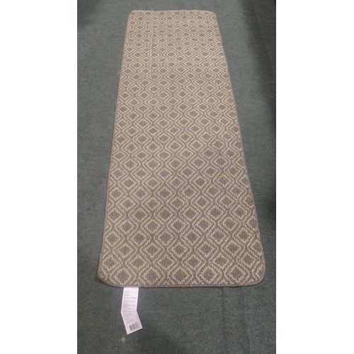 3396 - Multy Floor Runner (Light) (24