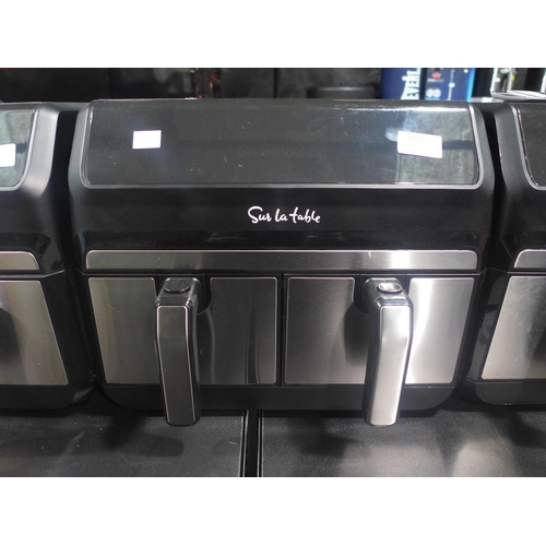 3418 - Sur La Table Double Air Fryer (310-104) * This lot is subject to VAT