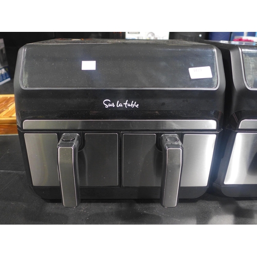 3419 - Sur La Table Double Air Fryer (310-105) * This lot is subject to VAT