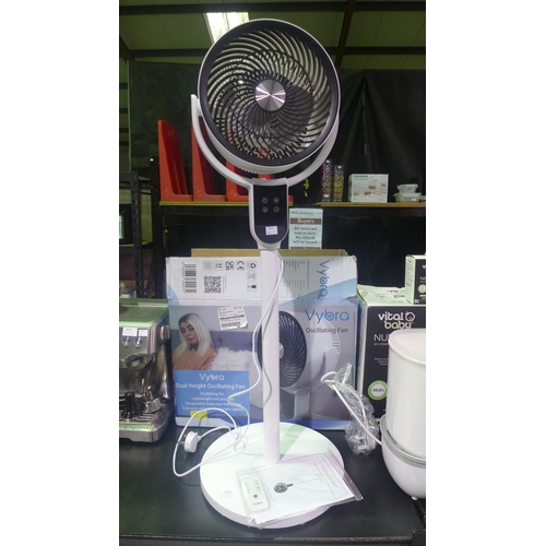 3438 - Vybra Oscillator Dual Height Heat Fan with Remote (311-43)    * This lot is subject to vat