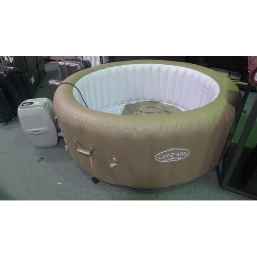 3455 - Lay-Z-Spa Inflatable Hot Tub with Cover, Original RRP £329.99 + vat      (311-44)    * This lot is s... 