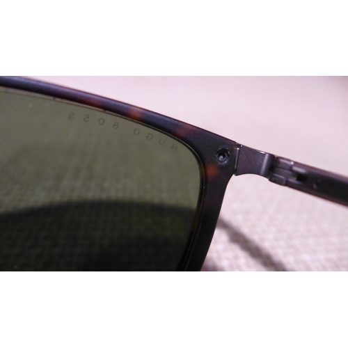 3141 - Hugo Boss Tortoiseshell Plastic Sunglasses  (311-303)    * This lot is subject to vat