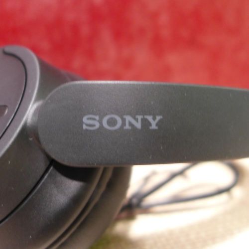 3147 - Sony Black Wireless Headphones - Model: WHCH720NB (311-116)    * This lot is subject to vat