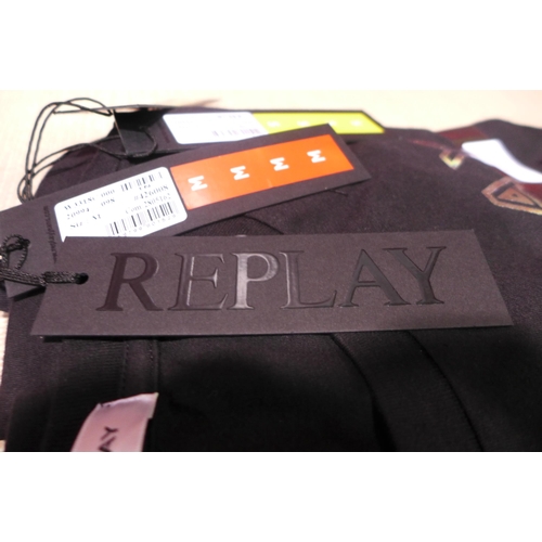 3161 - Four women's black Replay T-Shirts, mixed sizes *This lot is subject to VAT