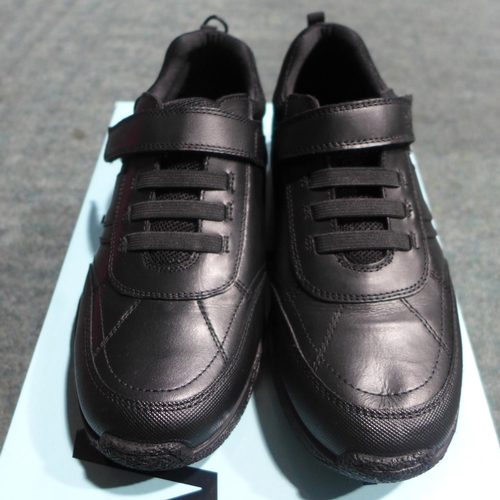 3241 - Kid's Term black school shoes - UK size 3 *This lot is subject to VAT