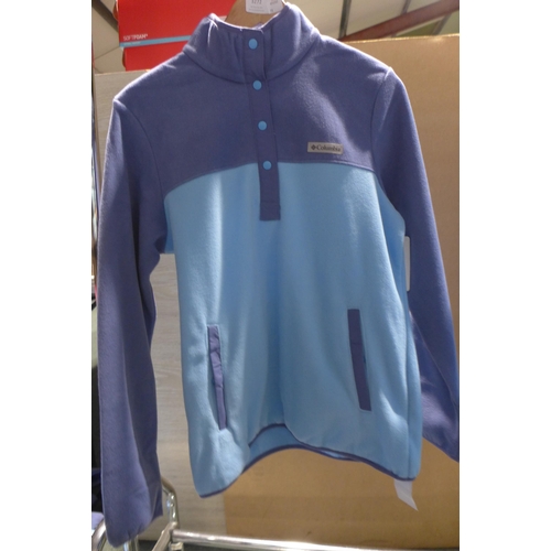 3272 - Ladies two tone blue Columbia fleece, size M *This lot is subject to VAT