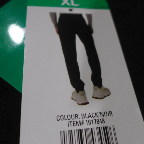 3292 - Quantity of men's 32 degrees Heat joggers, mixed sizes *This lot is subject to VAT