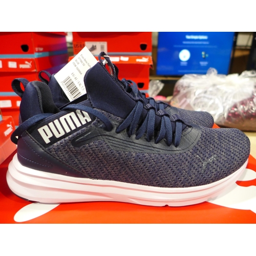 3310 - Men's woven blue Puma trainers - UK size 7.5 *This lot is subject to VAT