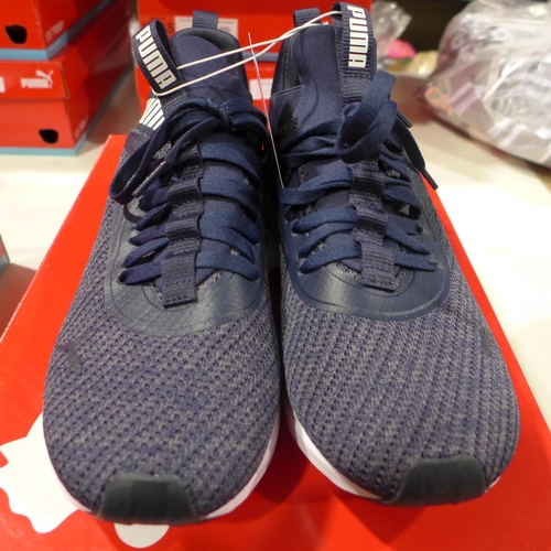 3314 - Men's woven blue Puma trainers - UK size 8 *This lot is subject to VAT