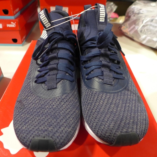 3316 - Men's woven blue Puma trainers - UK size 8 *This lot is subject to VAT