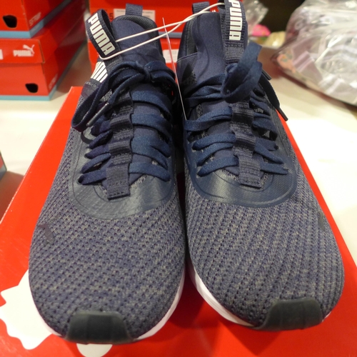 3320 - Men's woven blue Puma trainers - UK size 8 *This lot is subject to VAT