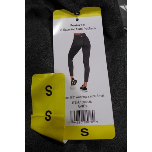 3343 - Five pairs of ladies grey Skechers leggings, size small *This lot is subject to VAT