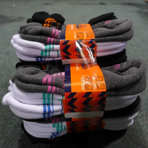 3355 - Five pk's of 8 - Ellesse ladies trainer socks, mixed colours - UK size 4-8 *This lot is subject to V... 