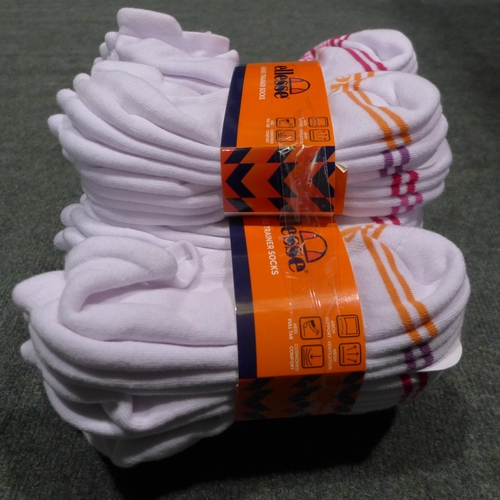 3358 - Five pk's of 8 - Ellesse ladies white trainer socks - UK size 4-8 *This lot is subject to VAT