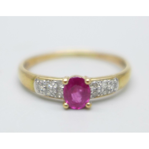 1000 - A 9ct gold, ruby and ten diamond ring, 1.5g, Q/R