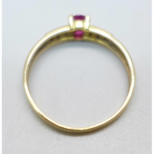 1000 - A 9ct gold, ruby and ten diamond ring, 1.5g, Q/R