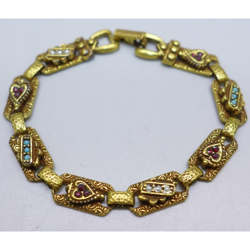 1021 - A vintage Goldette New York bracelet