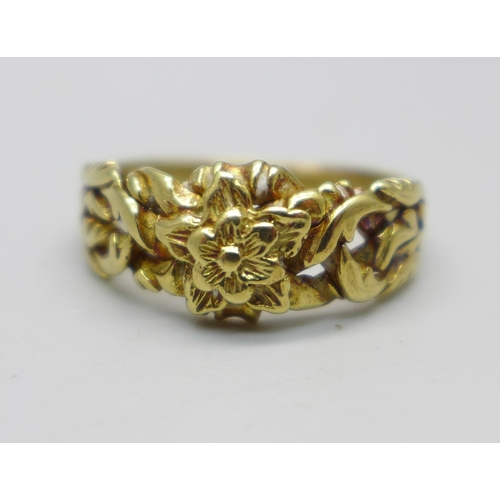 1050 - A yellow metal ring, tests as 14ct gold, 4.1g, O/P