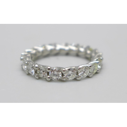 1065 - A hallmarked platinum and diamond eternity ring, total diamond weight 2.02ct, 4.3g, K