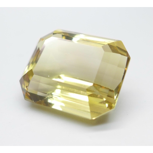 1074 - A citrine gemstone, 17.3g