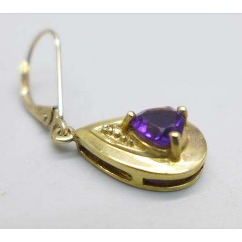 1083 - A pair of 9ct gold and amethyst earrings, 4.2g