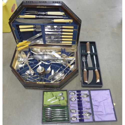 1136 - A part canteen of cutlery, a carving set and other boxed flatware **PLEASE NOTE THIS LOT IS NOT ELIG... 