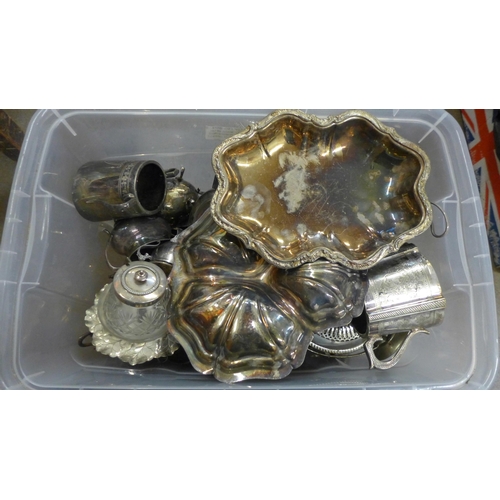 1151 - A box of plated ware, mainly part tea services, dishes and pots **PLEASE NOTE THIS LOT IS NOT ELIGIB... 