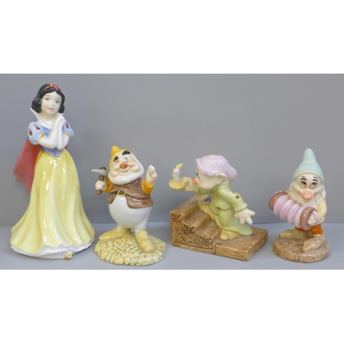 621 - Royal Doulton figures of Snow White, Bashful's Melody, Dopey by Candlelight and Happy (4)