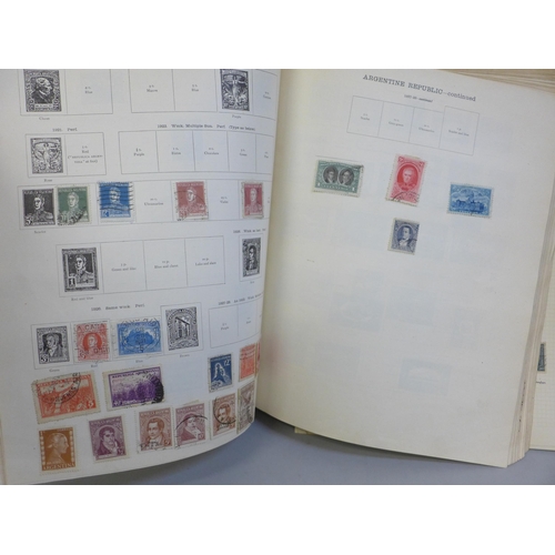 688 - An album of worldwide stamps