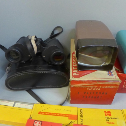 723 - Kodak slides mainly Holy Land, plus slide viewers, binoculars and lenses