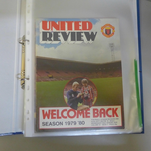 725 - Manchester United programmes, 1958 to 1989 (72)