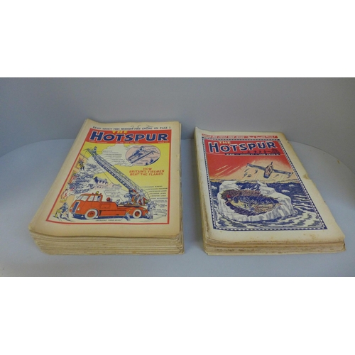 728 - A collection of vintage comics, Hotspur, 1938, 1941, 1942, 1947, 1951 and others, mixed