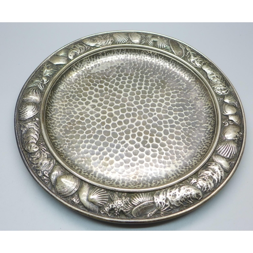 807 - A c1900 Whiting Manufacturing Co. American aesthetic movement hammered silver dish with border decor... 