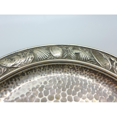 807 - A c1900 Whiting Manufacturing Co. American aesthetic movement hammered silver dish with border decor... 