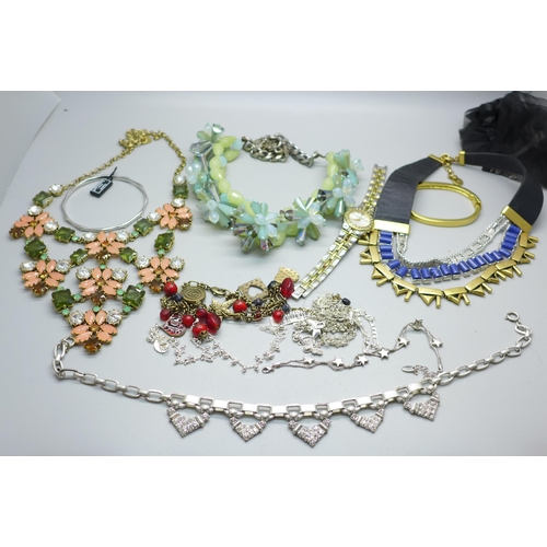 847 - Designer jewellery including Swarovski, Pilgrim, Stella and Dot, etc.