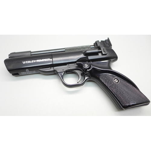 858 - A Webley Tempest 22-5.6 calibre target shooting  air pistol, boxed