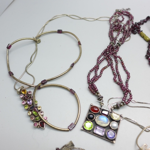 862 - A collection of silver and stone set jewellery and garnet necklaces