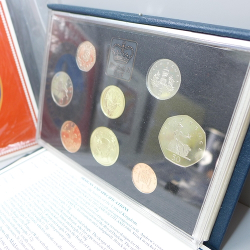 863 - Seven coin sets; Royal Mint 1985 and 1986, 1982 GB, and four Brilliant Uncirculated, 1984, '85, '86 ... 