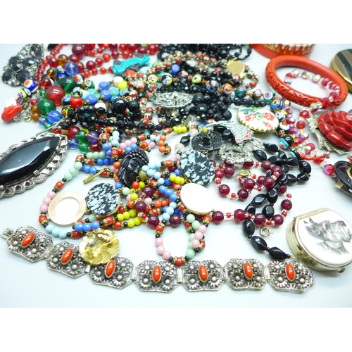 867 - Costume jewellery including faceted bead necklaces, Stratton compact, etc.