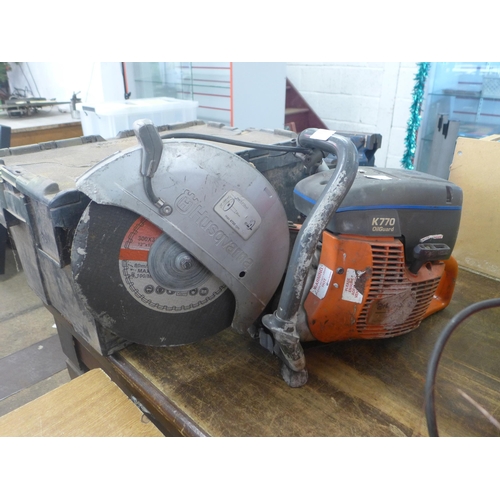 2029 - A Husqvarna k770 stone cutting saw