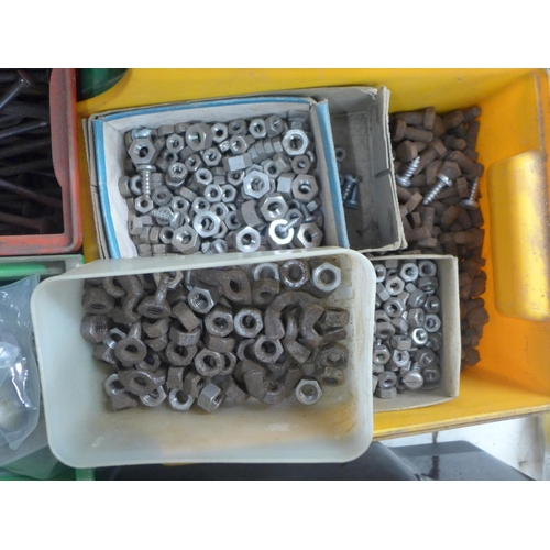 2051 - A large quantity of assorted nuts and bolts (mainly bolts)