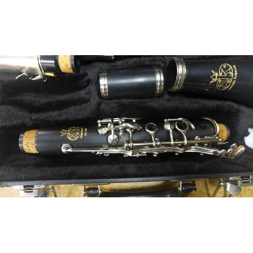 2078 - An Amati Kraslice ACL 201 clarinet in protective hard case