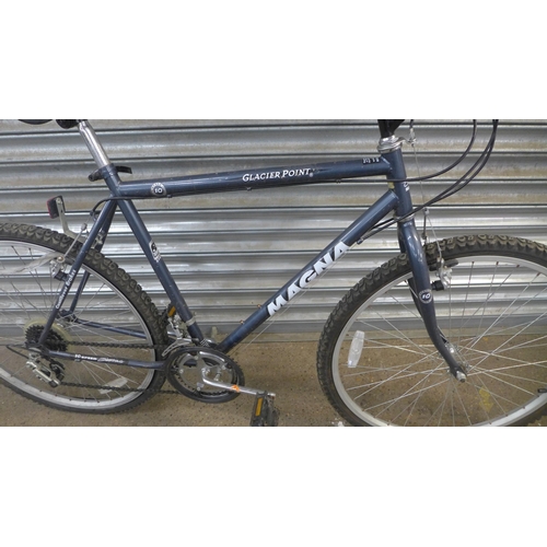 2143 - A Magna Glacier Point steel framed MTB