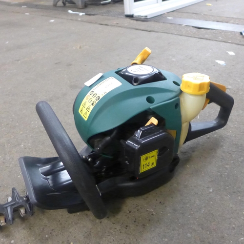 2165 - A 25-4cc hedge trimmer (model TRY20PHTA)