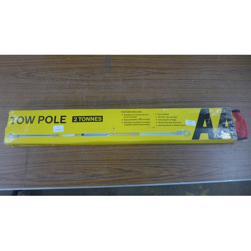 2176 - An AA 2-tonne towing pole